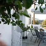 בית נופש Iviskos House Sifnos